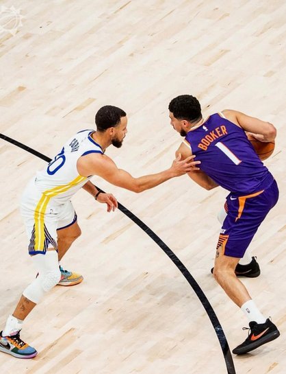 拜仁助教丹克斯：花臂背后的NBA经历与跨界足迹