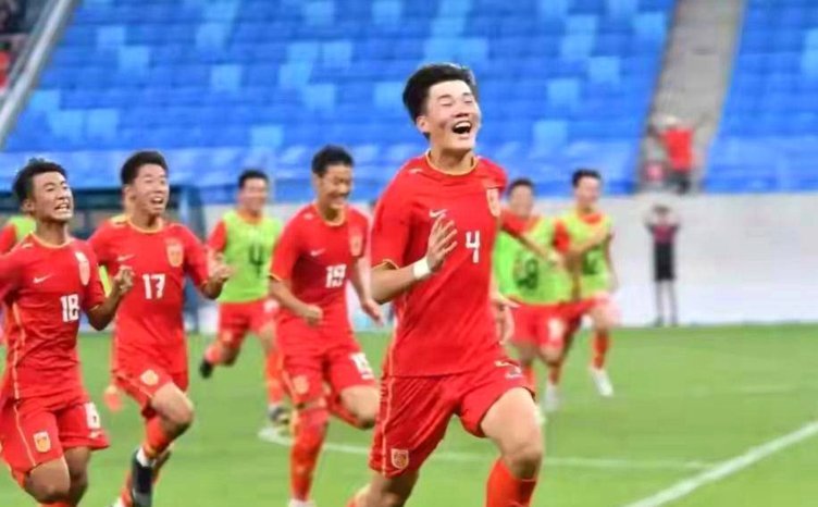 马宁发文鼓励U17国足：未来可期 你们已然是骄傲！
