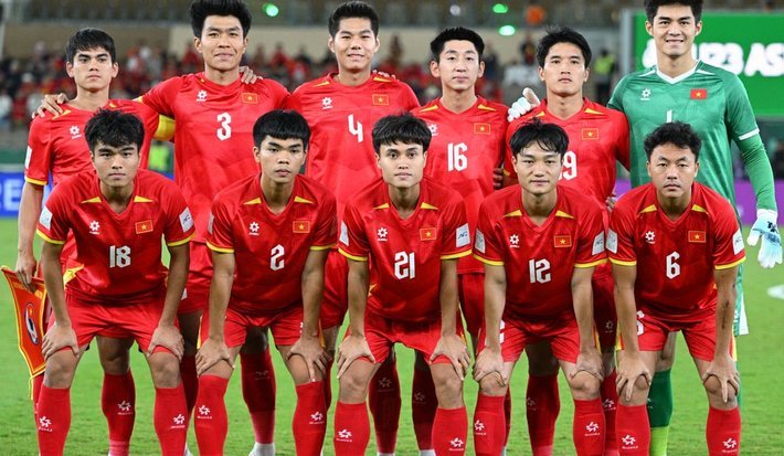 U23国足对阵塔吉克斯坦：重点关注三位首发明星球员