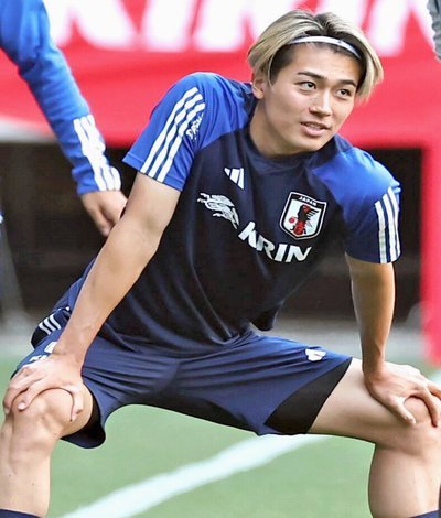 红军双星同日破门！范戴克、伊萨克创造利物浦世界杯历史