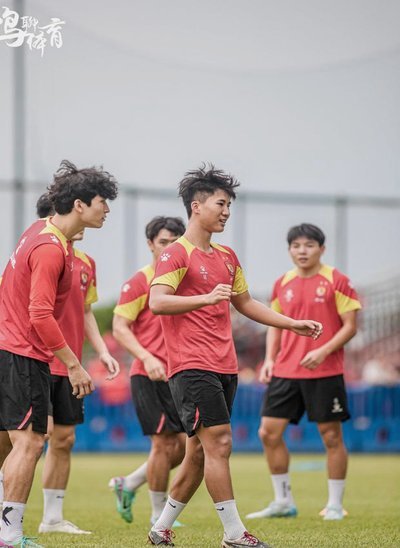坏消息北青发的张志雄李新翔只能参加训练，没参赛资格